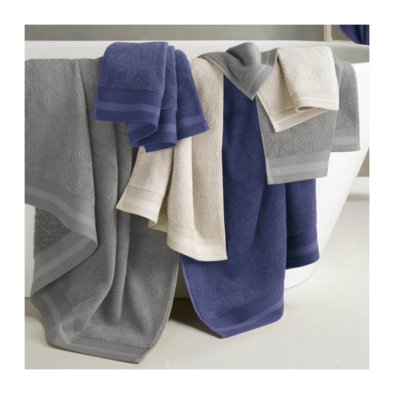 linge-de-bain-hotel-luxe-couleur