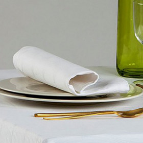 serviette-de-table-restaurant-damasse-limoges
