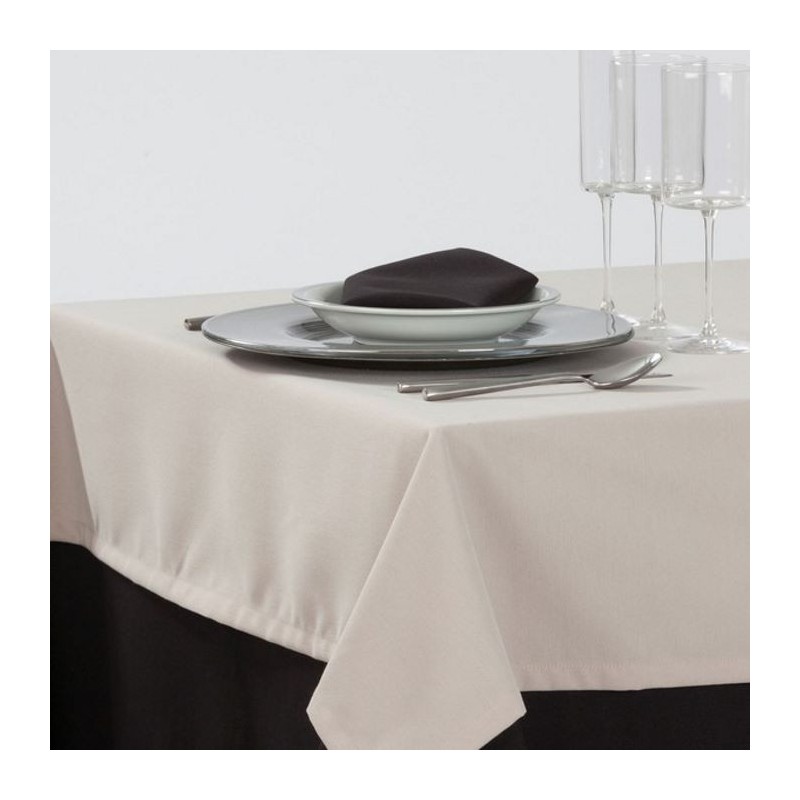 serviette-restaurant-facile-a-repasser-noire