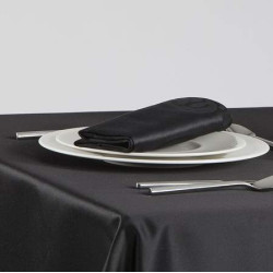 serviette-de-table-restaurant-sans-repassage-noire