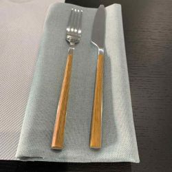 serviette-restaurant-sans-repassage-vert
